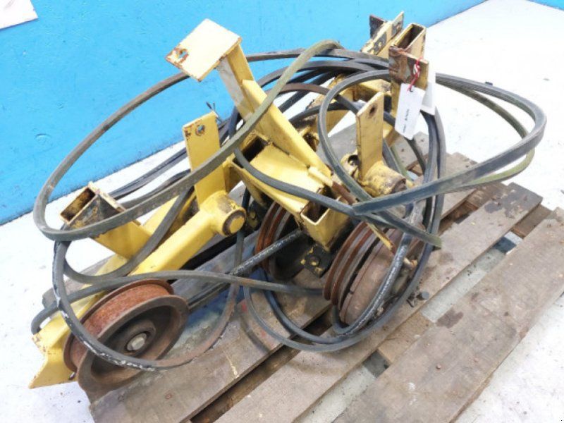 New Holland 8060