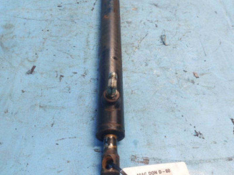 MacDon D60