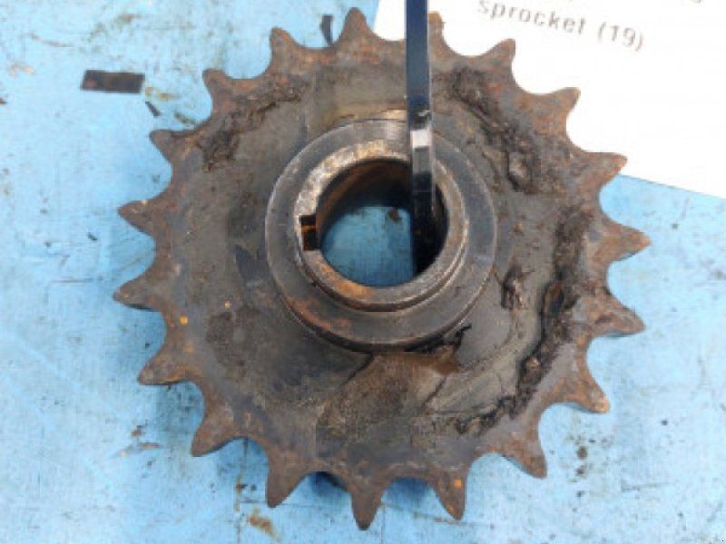 MacDon D60
