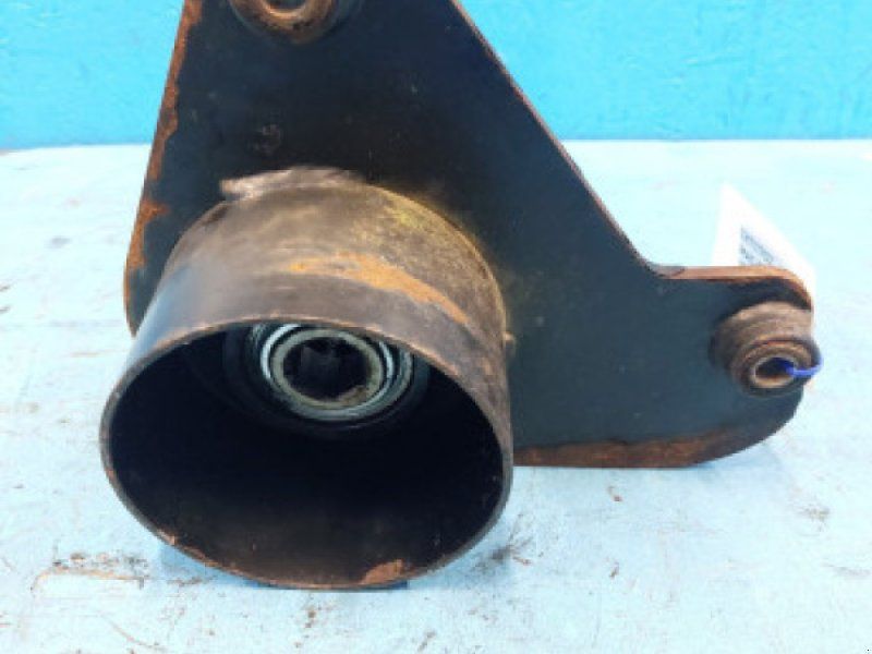 MacDon D60