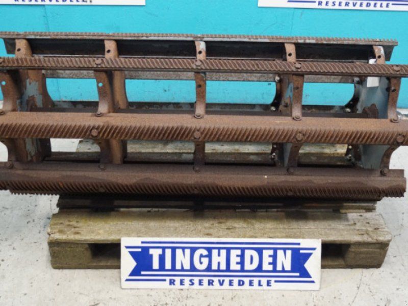 Massey Ferguson 7256