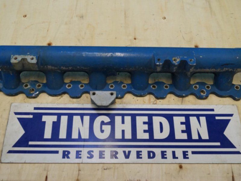 Ford 7810