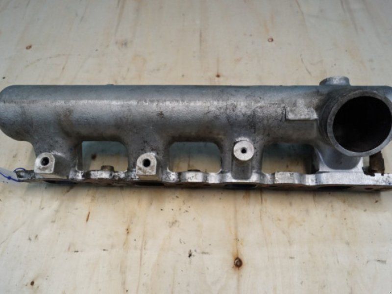 Ford 7710