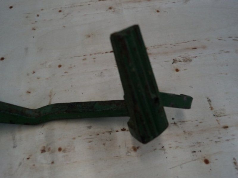 John Deere 2950