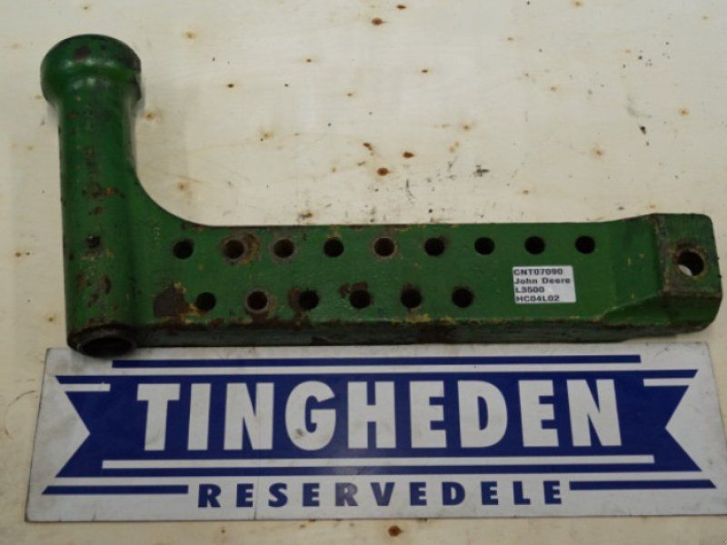 John Deere 3040
