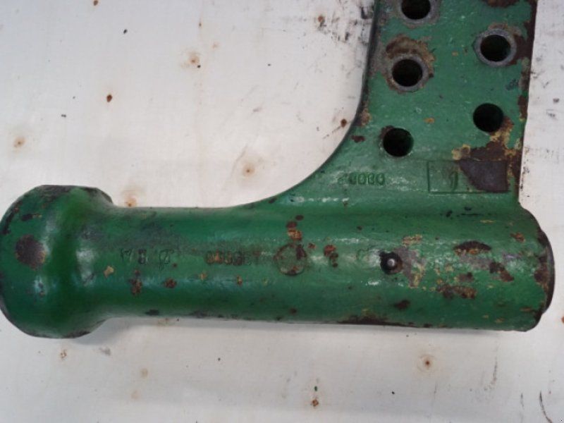 John Deere 3040