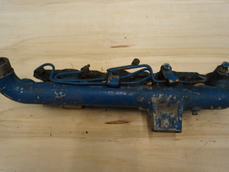 Ford 7710