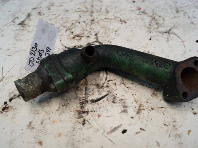 John Deere 2130