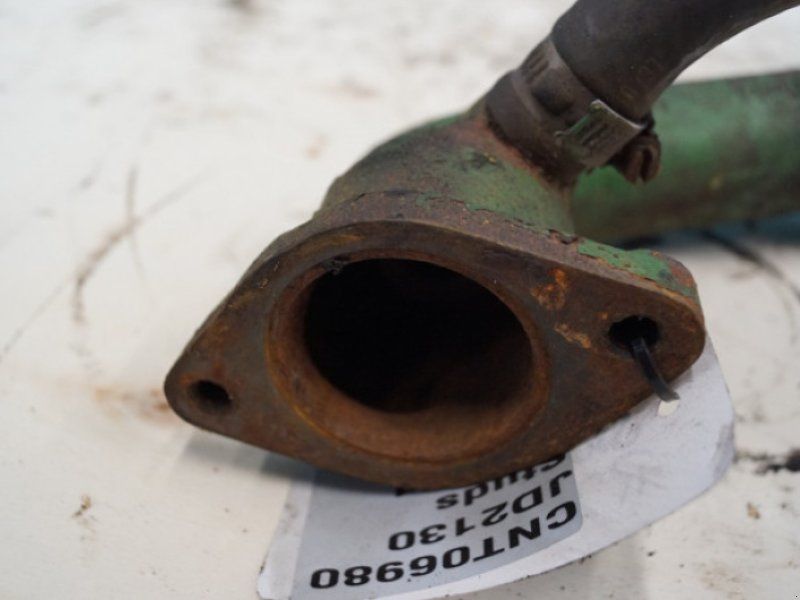 John Deere 2130
