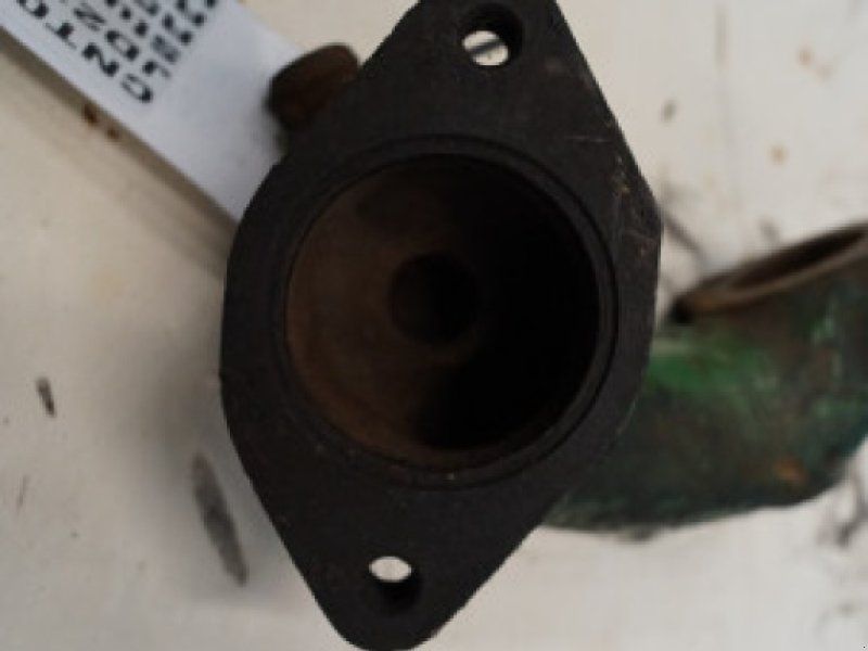 John Deere 2130