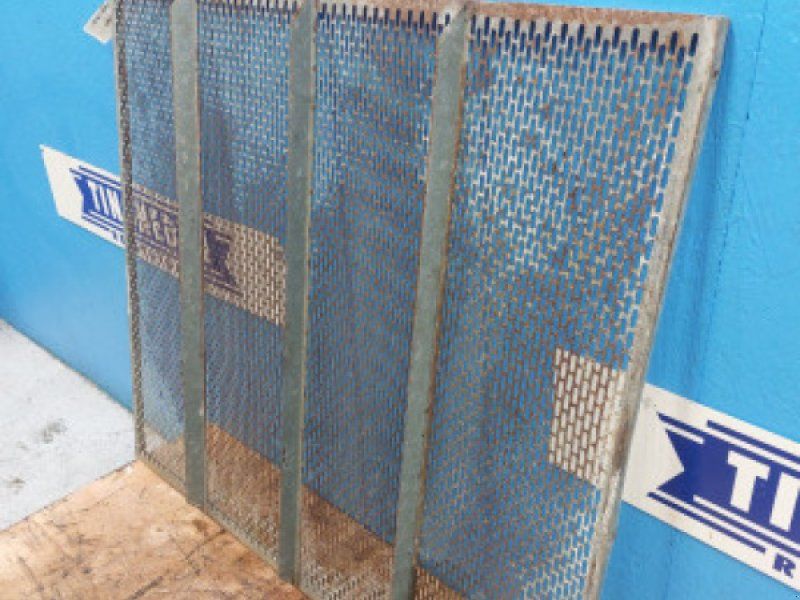D1200