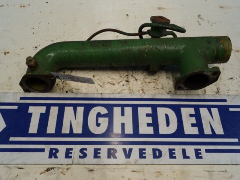 John Deere 2840