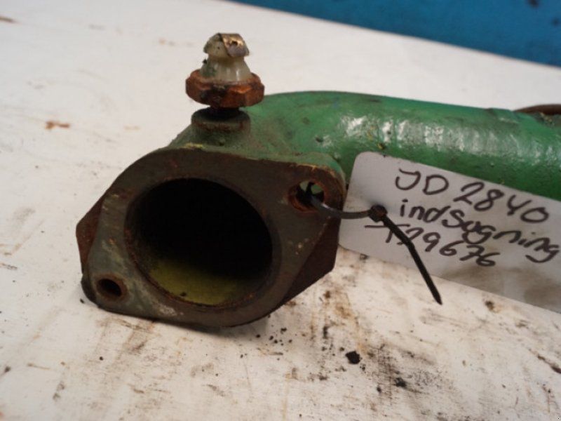 John Deere 2840