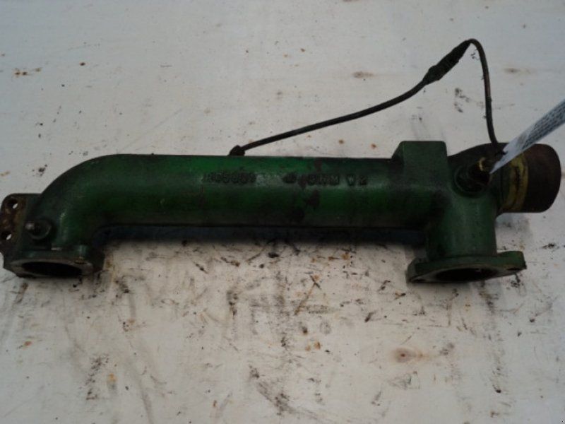 John Deere 3140