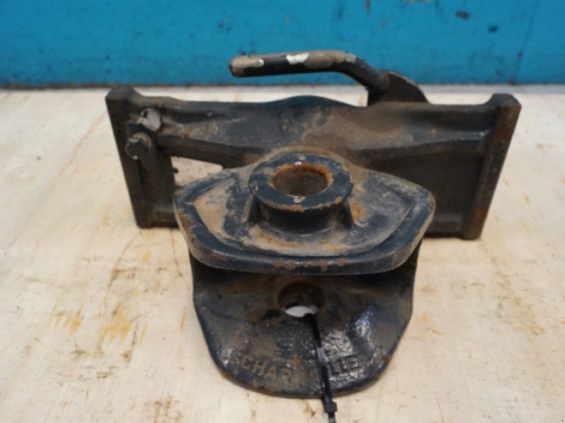 New Holland T7550
