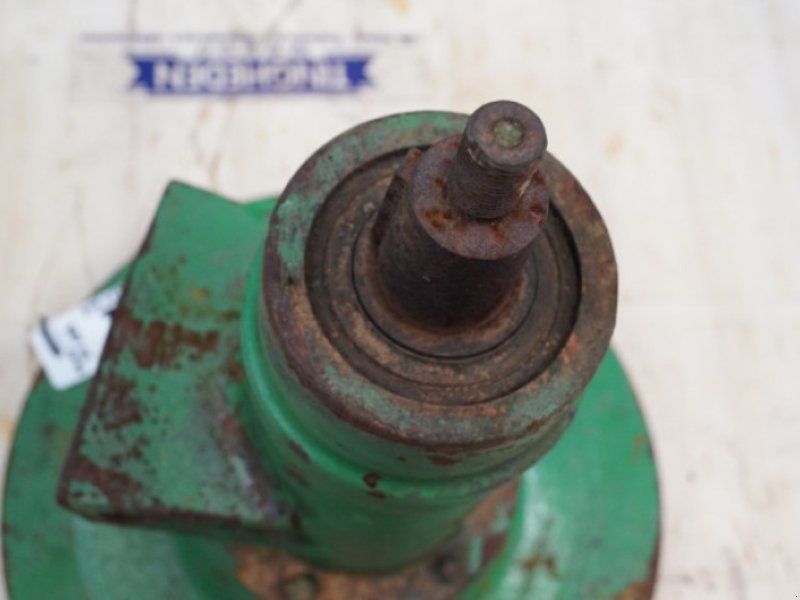 John Deere 1072