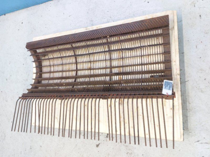 D1650
