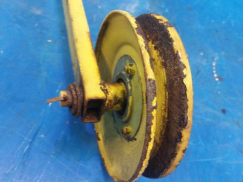 New Holland 8070