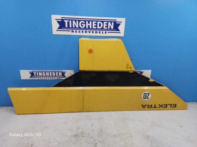 New Holland TF78
