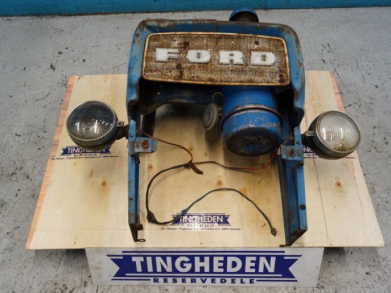 Ford 4000
