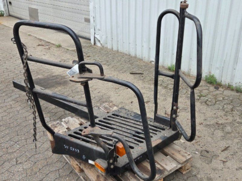 New Holland CR9090