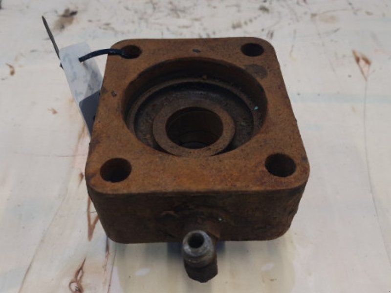 Ford TW35