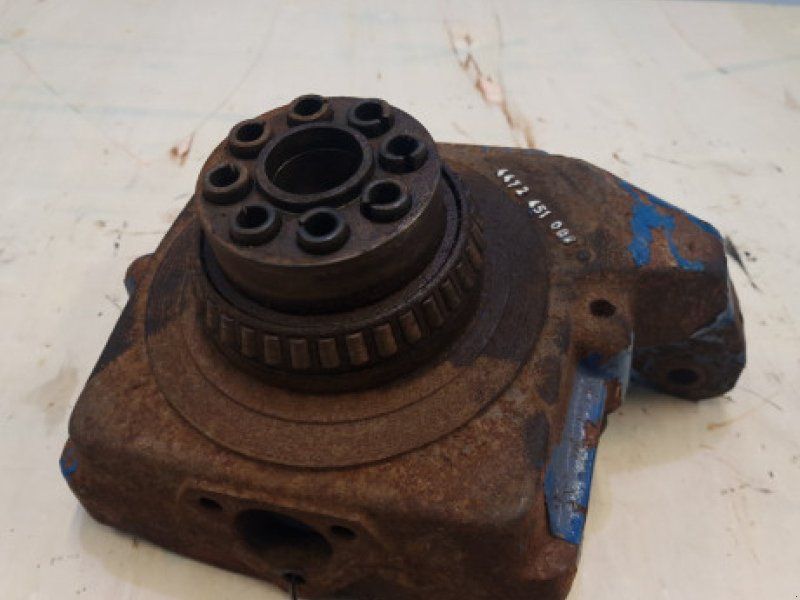 Ford 8630