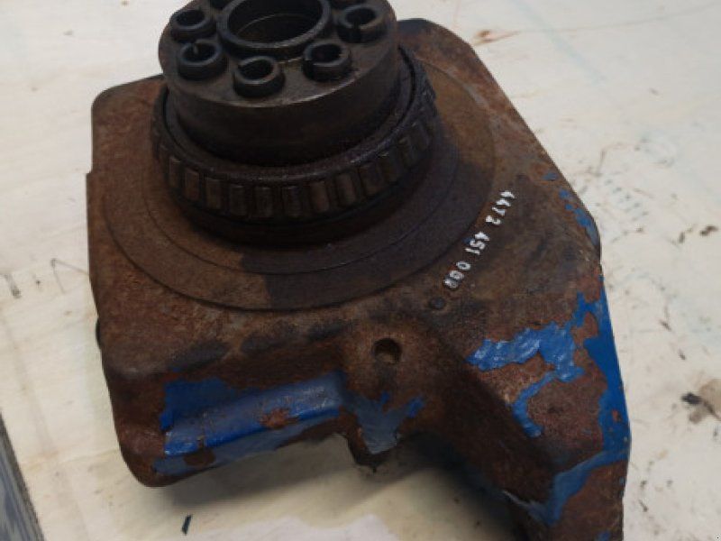 Ford 8630