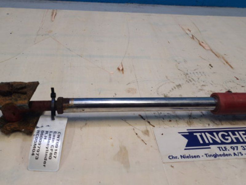 Case CF80