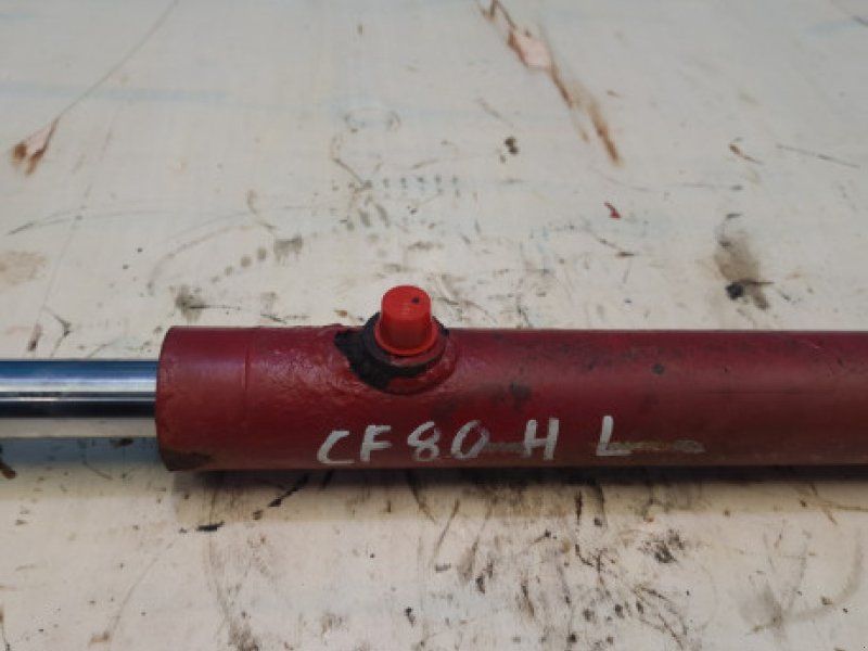 Case CF80