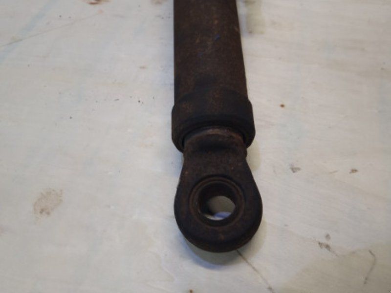 Ford 7740