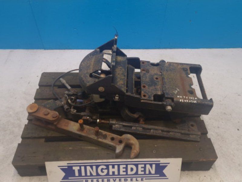 New Holland TS135A