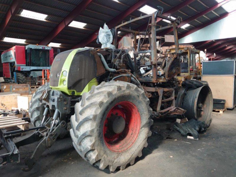 Claas Axion 840