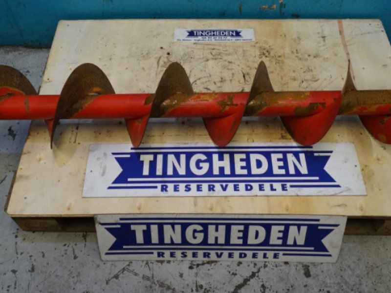 Massey Ferguson 32