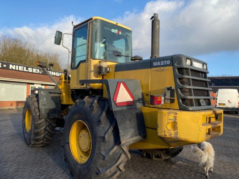 Komatsu WA270