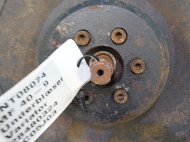 Massey Ferguson 40