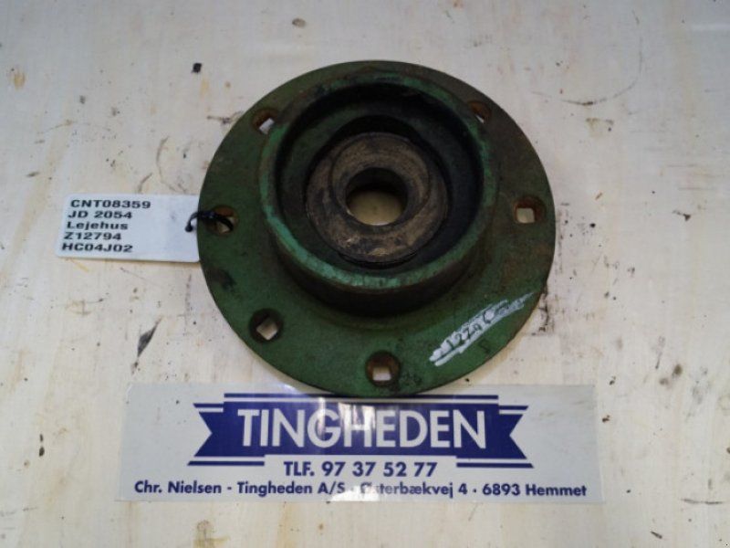 John Deere 2054