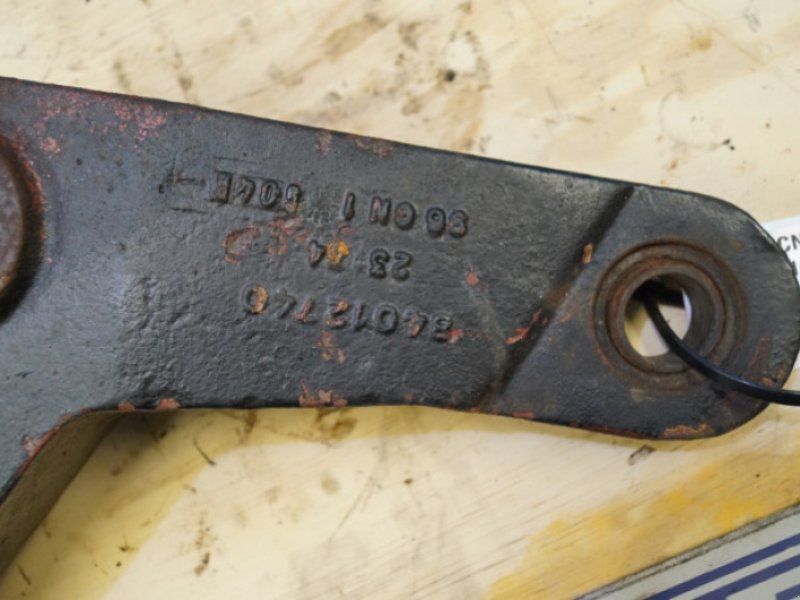 New Holland 4860