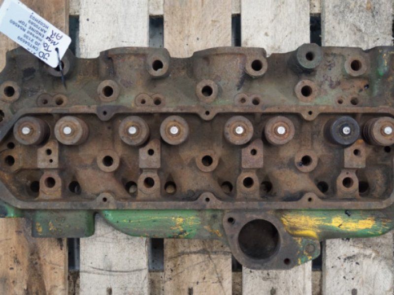 John Deere 4239