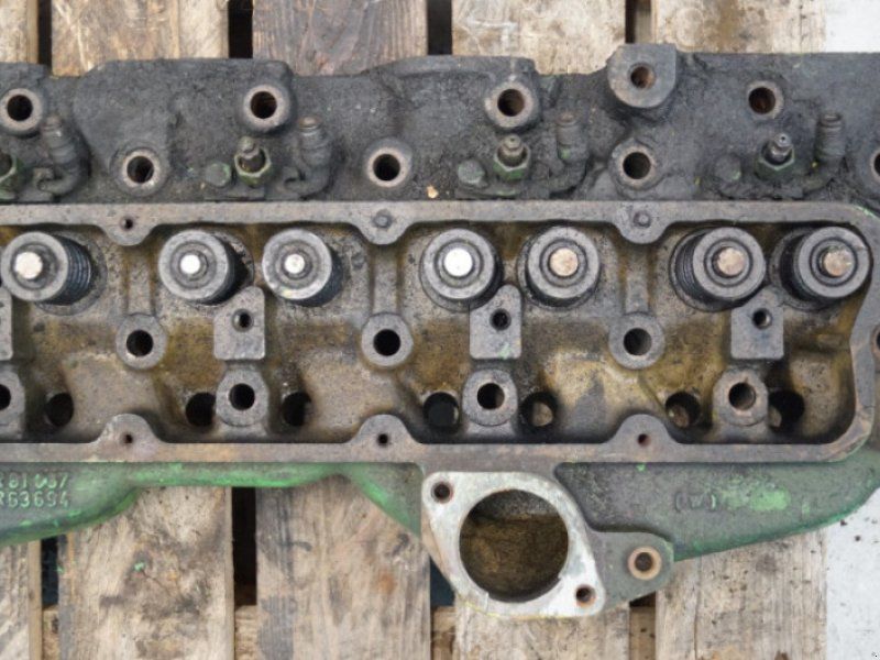 John Deere 6359