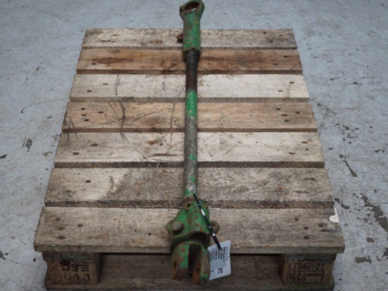John Deere 3040