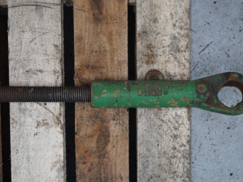 John Deere 3050