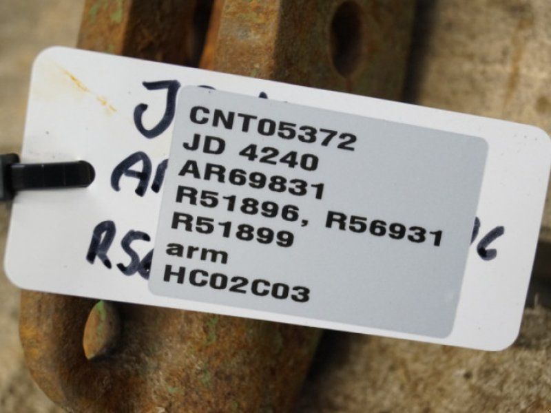 John Deere 4240