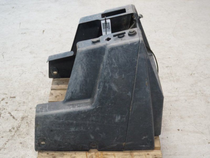 John Deere 3140