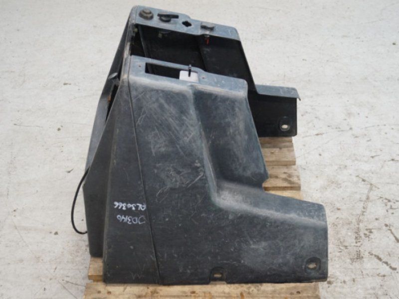 John Deere 3140