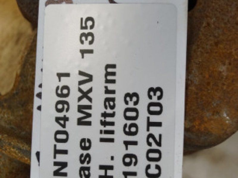 Case MXU 135