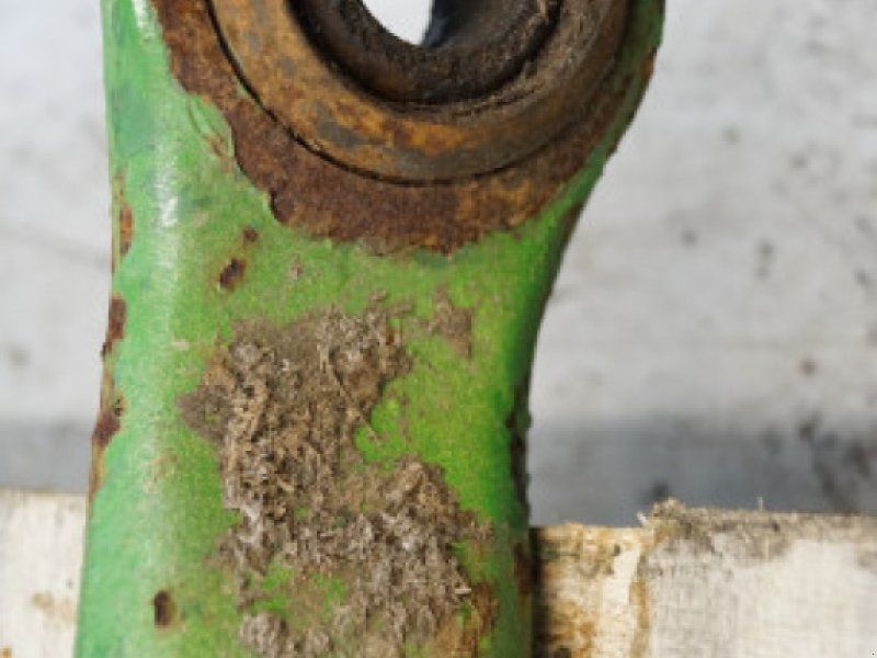John Deere 4040