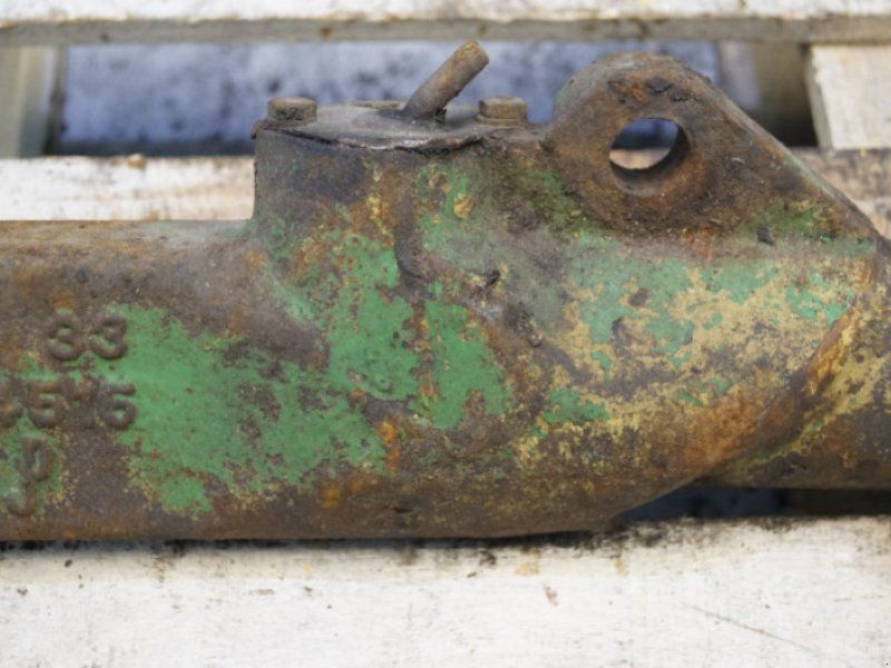 John Deere 4040