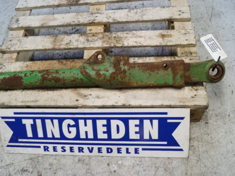 John Deere 4040