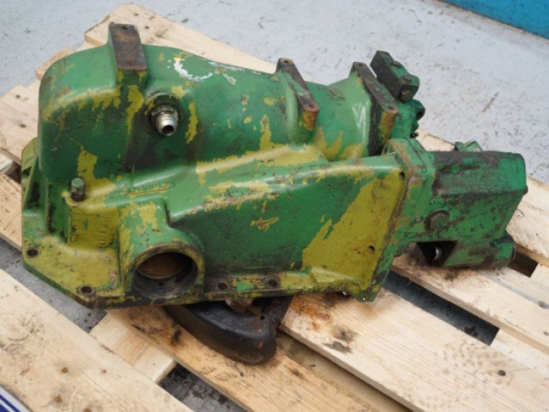 John Deere 4040